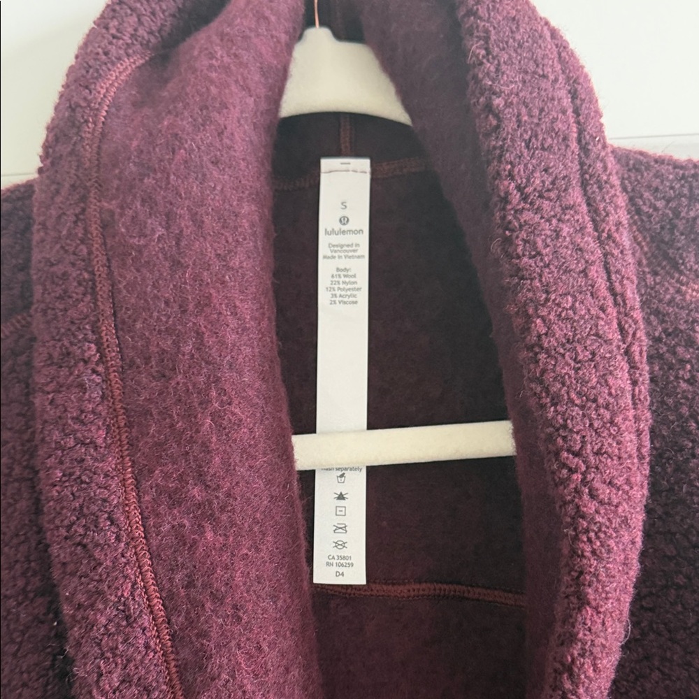 Lululemon Athletica Burgundy Boucle Open Front Cardigan - Picture 2 of 2